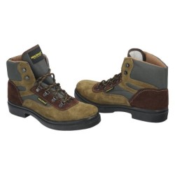 Botas Trekking Verdial nº42. Botón de montaña. Bota trabajo de campo